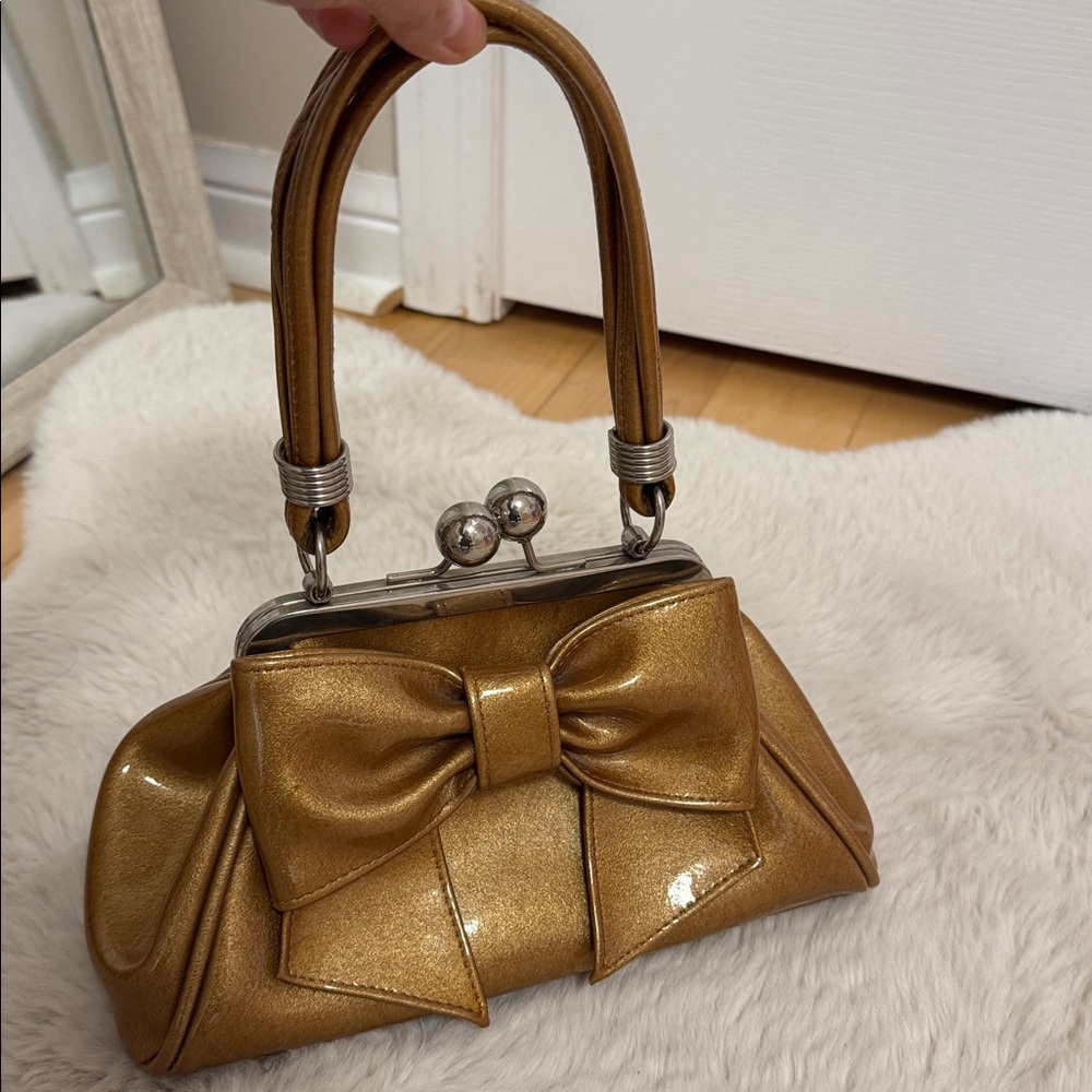 Vintage Elegant Gold Bow Handbag